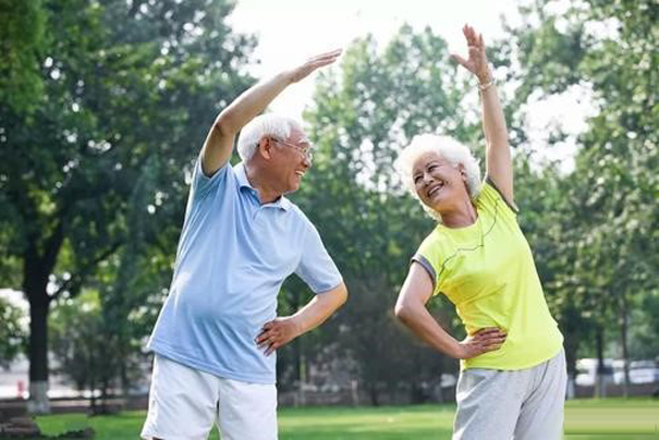 中老年人易患上各種慢性病，負氧離子吸入法用于日常保健效果理想