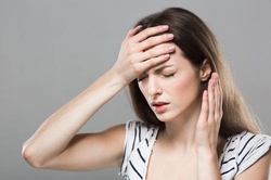 臨床醫學研究表明：空氣負離子吸入法對于緩解頭痛有理想效果